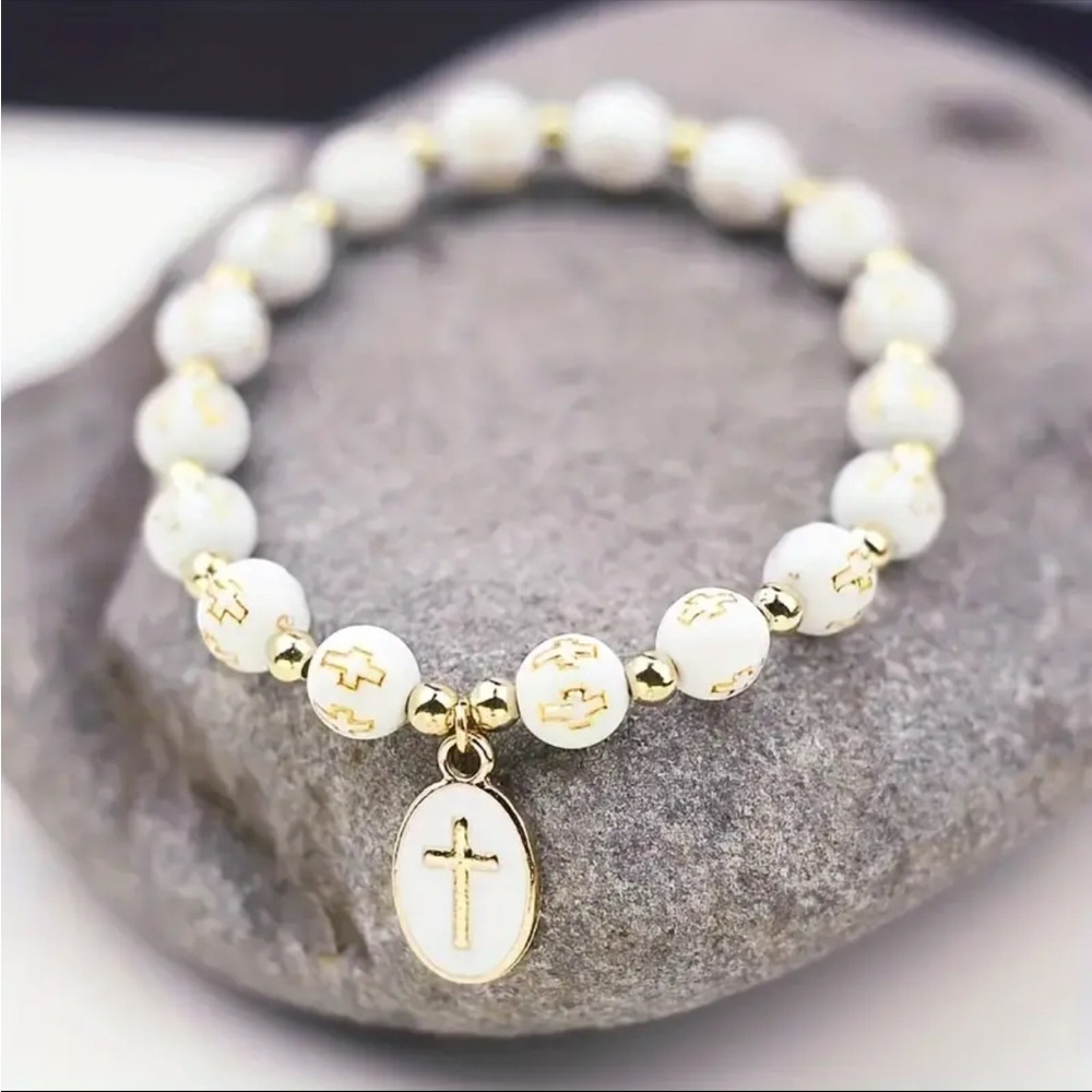 White‎ Stylish Elastic Beaded Cross Charm Bracelet Enamel Oval Cross Bead Accent